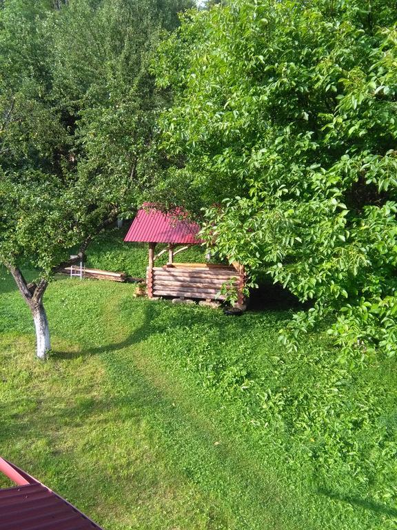 Котедж "Барвінок" فيرخوفينا المظهر الخارجي الصورة